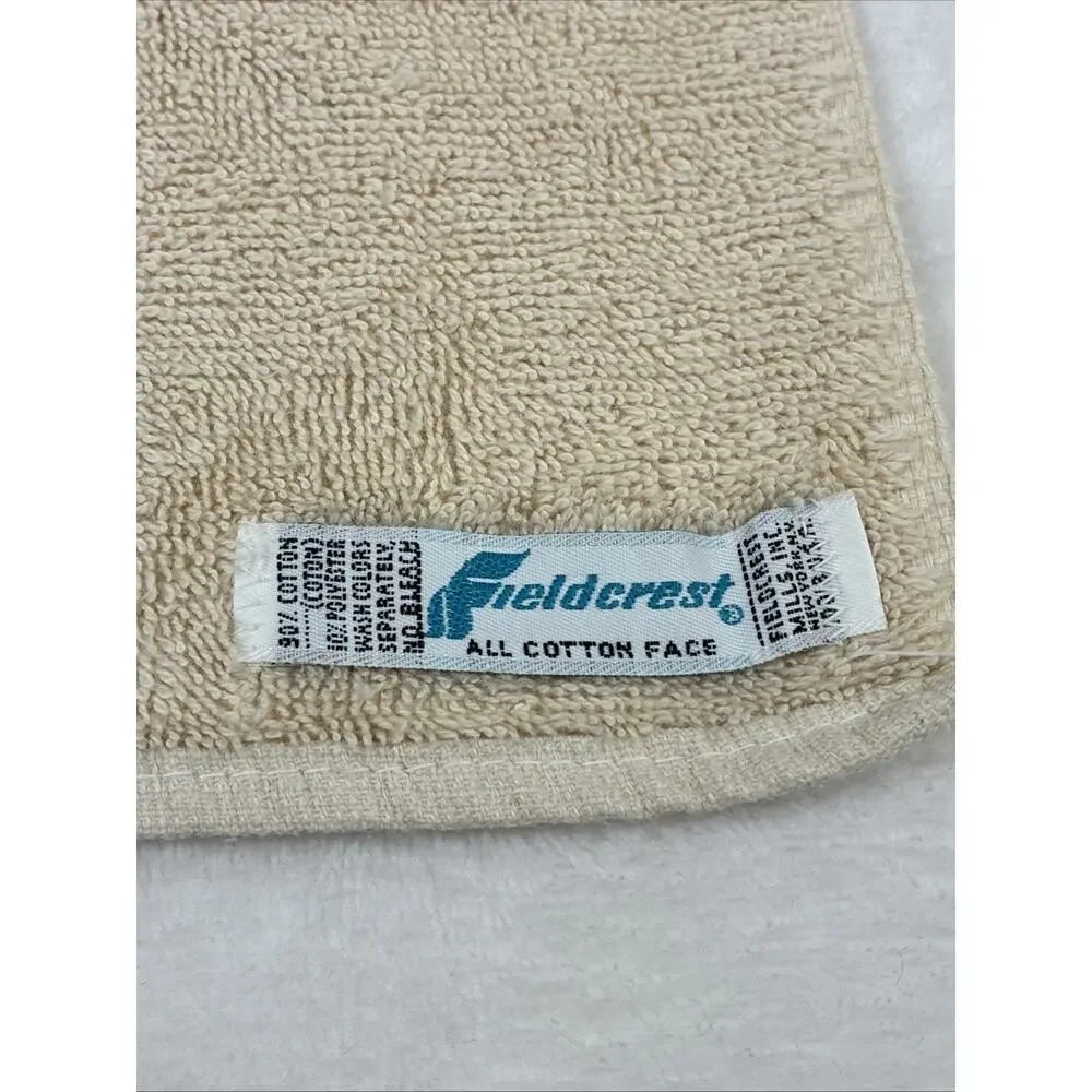 Pair Of Fieldcrest Vintage Tan Floral & Butterfly Bath Towels Multi-Color Chrty